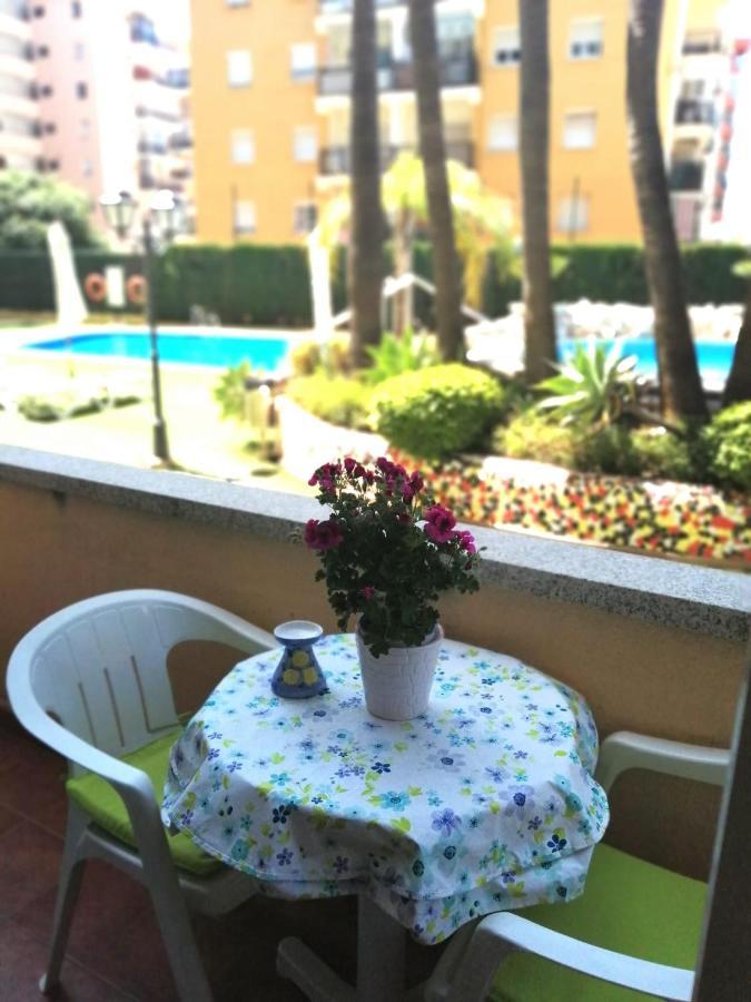 APARTAMENTO TURISTICO MEDITERRANEO REAL FUENGIROLA particular Exterior foto